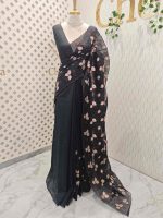 Net kota saree with thread work embroidery in a repeating pattern of leaves and small berry-like clusters on a vine - Image 18