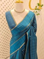 Soft silk saree with dotted lines on the body and with simple plain boarder - Image 10
