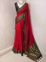 Soft silk with plain body and   contrast floral motifs on boarder in addition with diamond patterns - Image 18