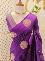 Soft silk with small flower butta and round tree like motif border - Image 4