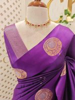 Soft silk with small flower butta and round tree like motif border - Image 5