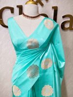 Soft silk with small flower butta and intricate flower motif border