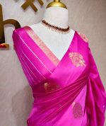 Soft silk with diamond shape butta and mugal flower like motif border - Image 6