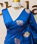 Soft silk with small buttas and mugal flower like motif border - Image 7