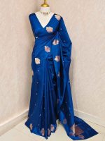 Soft silk with small buttas and mugal flower like motif border - Image 8
