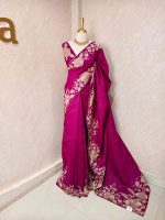 Semi tussar with rose like floral thread work boarder - Image 12