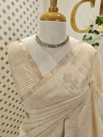 Tissue silk with leafy vein applique like embroidery on the pallu. - Image 14