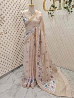 Linen saree with scattered floral buttas, floral vine pallu, and lace-inspired border - Image 3