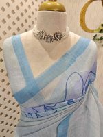 Linen saree with abstract floral -inspired print and contrast border - Image 5
