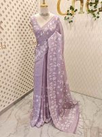 Linen saree with floral applique embroidery and Scalloped floral border - Image 6