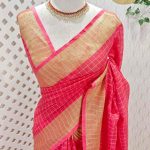 Linen with mini check pattern
