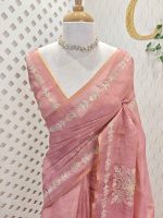 Tissue with floral square motif pattern