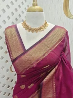 Cotton silk with zari-woven golden circle motifs - Image 2