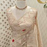 Jute saree with bouquet pattern with French knot embroidery
