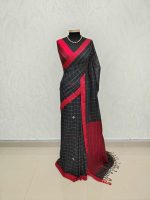 Linen blended checked saree with gold zari grid and zigzag border - Image 2