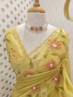 Tissue with digital floral print and cut beaded border wiith pearl scallop - Image 2