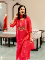 Soft cotton suit with floral embroidered neck and minimal floral buttas - Image 3